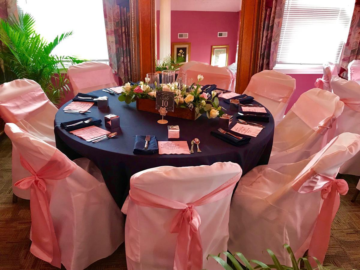 Rabbit Creek Bed & Breakfast Versailles Екстер'єр фото