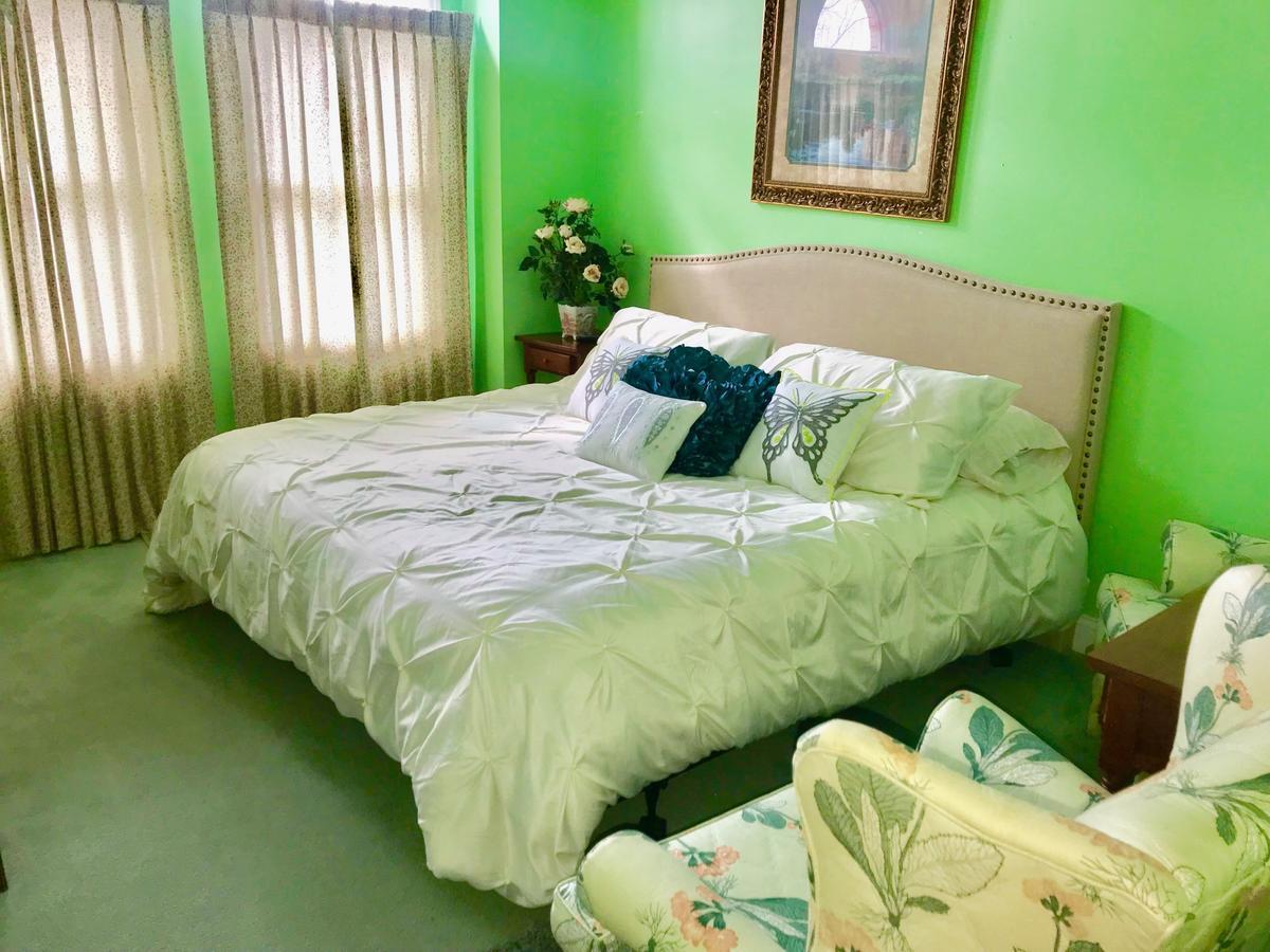 Rabbit Creek Bed & Breakfast Versailles Екстер'єр фото